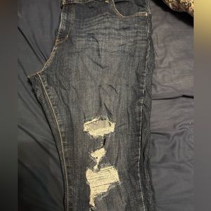 Levi’s women’s plus jeans, size 24w, have holes in both legs